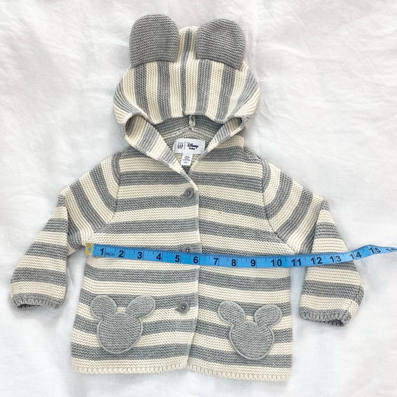 ✨Host Pick✨ Baby Gap Disney Knit Striped Cardigan Jacket - Picture 6 of 9